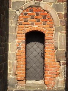 Tum, Tür in der Westfassade