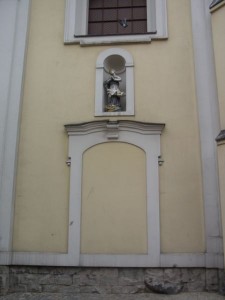 Zugemauerter Eingang Augusts II. an der Pfarrkirche